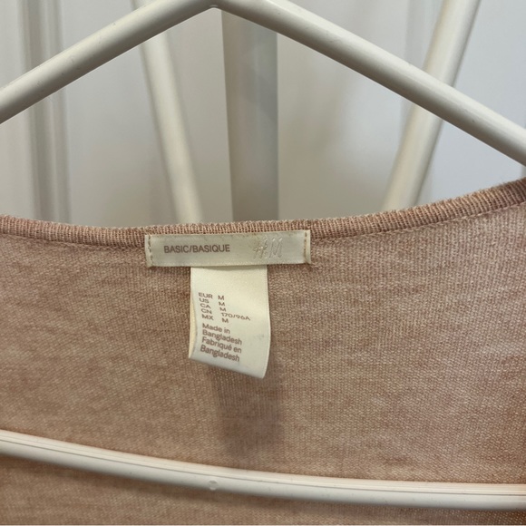 H&M cardigan - Picture 2 of 4